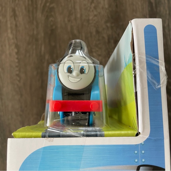 New! Thomas & Friends Motorized Crystal Caves Adventure Set - Picture 4 of 15